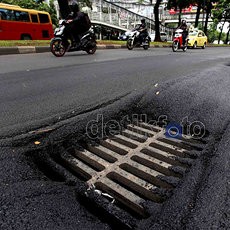 Penutup Lubang Gorong-gorong di Sudirman Sudah Ditinggikan