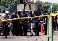 Dalam olah TKP ini polisi menutup Jl Ridwan Rais, Jakarta. Pengendara dialihkan menuju arah Jl Merdeka Utara, Jakarta Pusat.