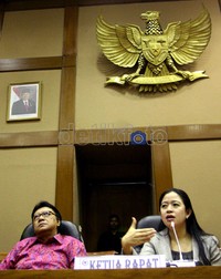 Dalam jumpa pers di gedung DPR, Jakarta, Puan membantah ini bagian dari jalan panjangnya menuju Pilpres 2014 mendatang dan kursi Ketua Umum PDIP. Ramses/detikcom.