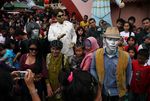 Imlek, Kampung China Ramai Pengunjung
