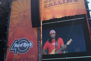12.000 Band Siap Bersaing Untuk Tampil di Hard Rock Calling 2012, London