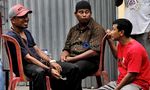 Pria Misterius Jaga Rumah Afriyani