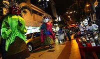Biasanya mereka disewa dan ditanggap untuk sebuah acara hajatan besar seperti pernikahan, sunatan, dan pesta ulang tahun masyarakat Betawi.