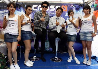 Ifan Seventeen di Antara Cewek Seksi