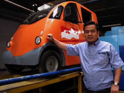 Mobil Rakyat dari Depok