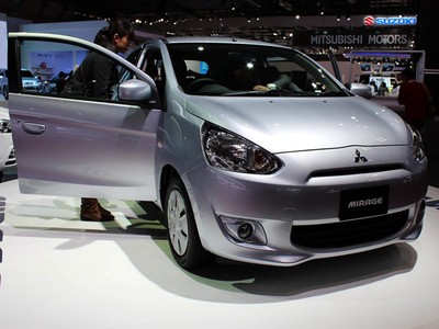Si Kecil Irit Mitsubishi Mirage