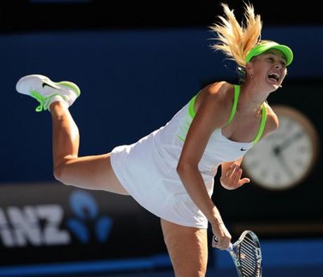 Sharapova Wujudkan Final Gaduh Kontra Azarenka