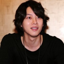 Kim Heechul Siaran di Radio Militer