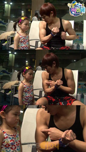 Lee Joon Pamer Otot, Dayoung Hello Baby Tak Terkesan