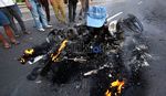 Motor Buruh Dibakar Warga