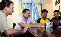 Polisi memintai keterangan 18 imigran gelap yang berhasil diamankan.