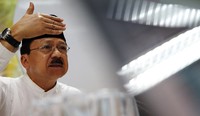 Foke curhat berbagai persoalan yang dihadapi oleh Jakarta. Dia banyak bicara dari kemacetan, banjir hingga persoalan kesejahteraan masyarakat miskin.