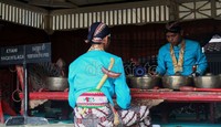 Kyai Naga Wilaga merupakan salah satu gamelan milik Kraton Yogyakarta yang selalu dibunyikan setiap tahun sekali saat perayaan Sekaten memperingati Maulid Nabi Muhammad SAW.