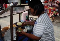 Nasi uduk atau nasi gurih dan nasi kuning lengkap dengan lauk pauk ingkung ayam hanya ada dalam perayaan sekaten setiap peringatan Maulid Nabi Muhammad SAW.