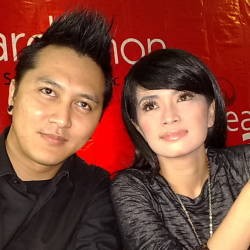 Dikabarkan Bunuh Diri, Yulia Rachman Masih Aman dengan Demian