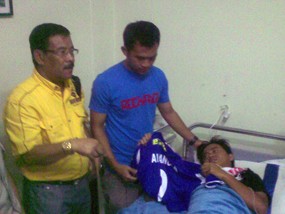 Jenguk Ikhsan di RS, Airlangga Turut Prihatin