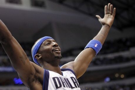Mavs Kalahkan Spurs Lewat OT, Heat Tundukkan Bulls