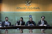 Diskusi yang digelar oleh Komisi Yudisial ini bertemakan Proyeksi awal tahun: Harapan dan tantangan Komisi Yudisial.