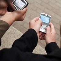 Orang Jadi Lebih Berani Berbohong Lewat SMS