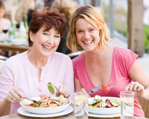 Tips Diet Sehat Sesuai Usia