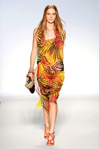 Alberta Ferretti, Spring/Summer 2012. Milan Fashion Week 2012. [dok. Alberta Ferretti]