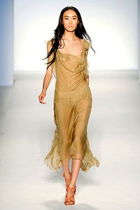 Alberta Ferretti, Spring/Summer 2012. Milan Fashion Week 2012. [dok. Alberta Ferretti]
