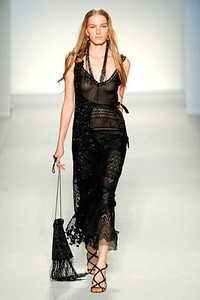 Alberta Ferretti, Spring/Summer 2012. Milan Fashion Week 2012. [dok. Alberta Ferretti]