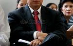 Melipat Status Sosial ala Humphrey Djemat