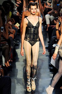 Jean Paul Gaultier, Spring/Summer 2012. Paris Fashion Week 2012. [Photo by Pascal Le Segretain/Getty Images]