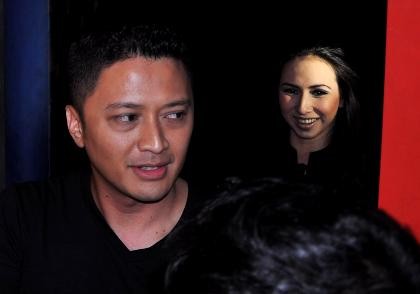 Ferry Maryadi & Deswita Numpang Nikah di Rumah Kerabat