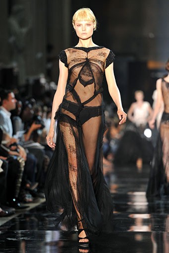 John Galliano. Spring/Summer 2012. Paris Fashion Week 2012. [Photo by Pascal Le Segretain/Getty Images]