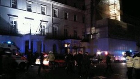 Pendemo Serbu Kedubes Suriah di London, 5 Orang Ditahan