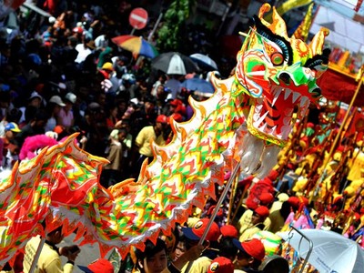 Meriah Festival Cap Gomeh di Makassar