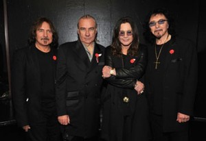 Black Sabbath Tetap Rekaman dan Tur Walau Tanpa Drummer