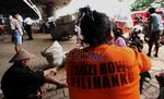 Ratusan Bangunan Liar di Rawamangun Dibongkar