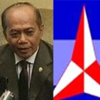 Bagaimana Hubungan Anas dengan Dewan Pembina Demokrat?