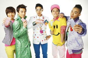 Big Bang Gelar Tur Dunia Pertama dengan Live Nation