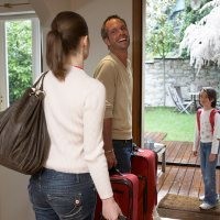 Sering Pindah Alamat Bikin Anak Gampang Sakit-sakitan