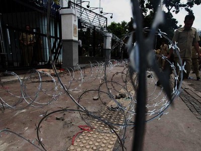 Pagar Berduri Diperbanyak di Kemendagri