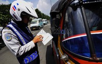 Razia tersebut bertujuan untuk meminimalisir tindak kejahatan yang terjadi di angkutan umum. Jhoni Hutapea/detikcom.