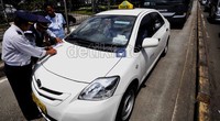 Yang nekat menerobos jalur busway juga terjaring razia. Jhoni Hutapea/detikcom.