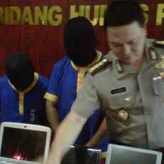 Dua Pelaku Spesialis Cungkil Pintu Dibekuk