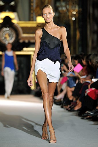 Stella McCartney. Spring/Summer 2012. Paris Fashion Week 2012. [(Photo by Pascal Le Segretain/Getty Images]