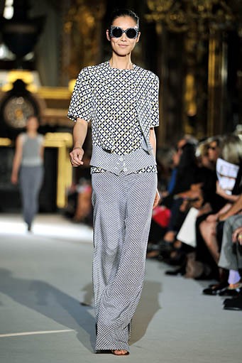 Stella McCartney. Spring/Summer 2012. Paris Fashion Week 2012. [(Photo by Pascal Le Segretain/Getty Images]