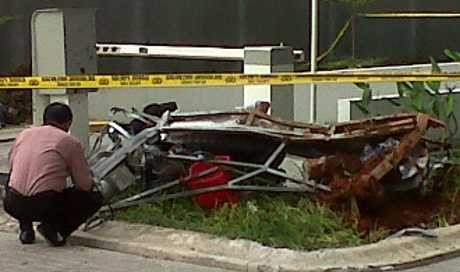 Tersangkut di Gondola, 2 Pembersih Selamat Karena Terlilit Tali
