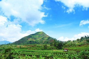 Gunung Sadahurip Bakal Disulap Jadi Arkegeotourism
