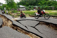 Warga Mohon ke Tim SAR: Tolong Jangan Menyerah, Teruslah Mencari
