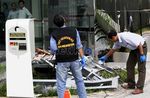 Gondola Jatuh, 2 Pekerja Kebersihan Selamat