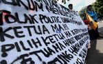 Pemilihan Ketua MA Diwarnai Demonstrasi