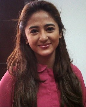 Sidang Tuntutan Ditunda, Dewi Persik Tak Menyesal Dandan Cantik